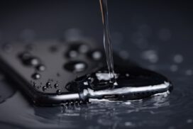Smartphone mit Wasserschaden